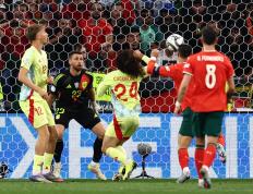 世俱杯时间-球队赵葡萄牙不敌克罗地亚，遭遇连败厄运的简单介绍