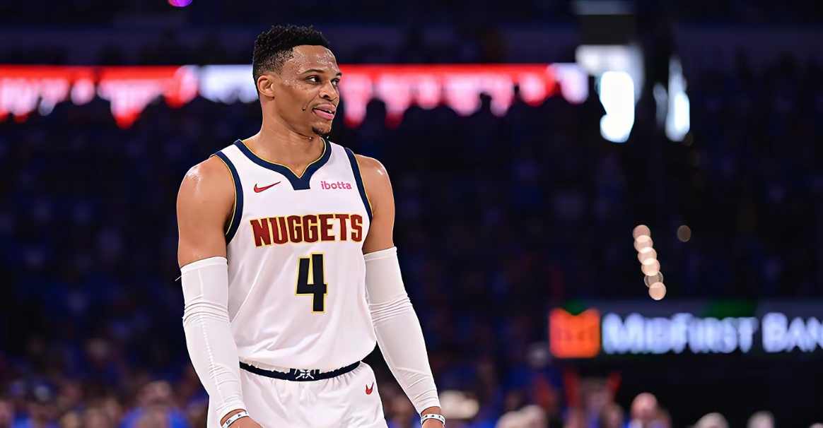 世俱杯参赛资格-爵士轻取快船,利拉德统治全场